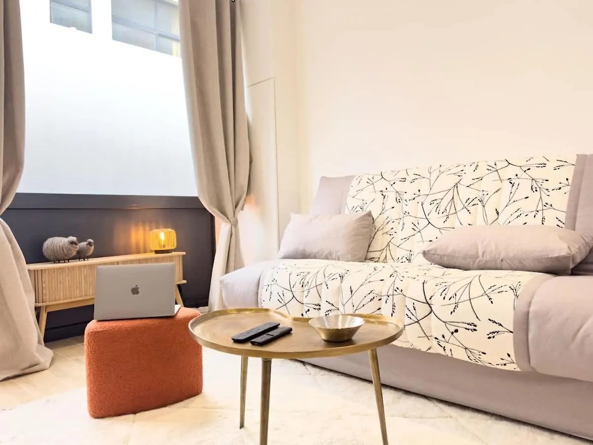 Penbed - Montparnasse - 1Br Apartment Paris France