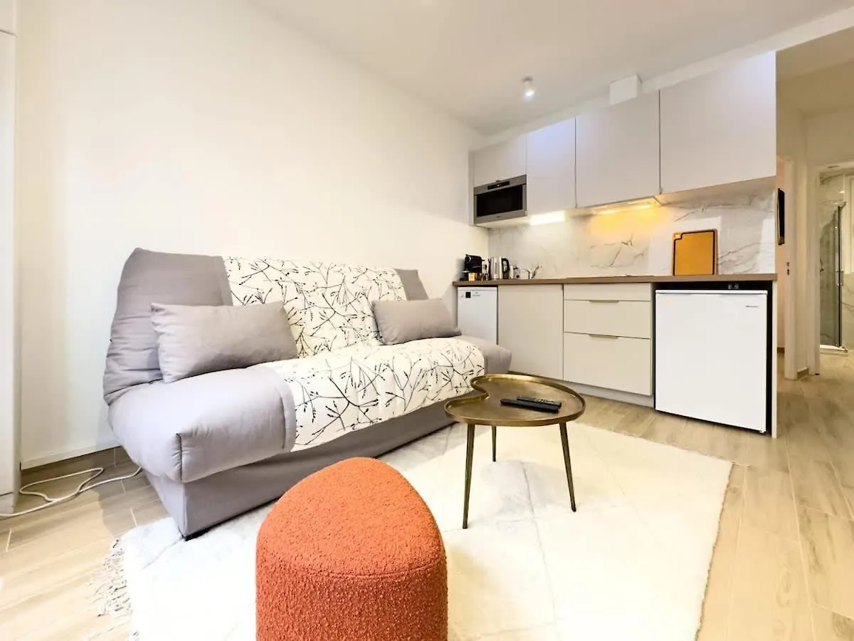 Penbed - Montparnasse - 1Br Apartment Paris 0*,  France